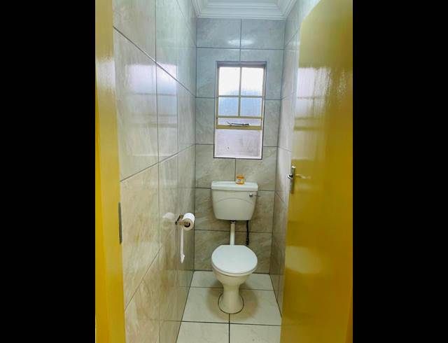 3 BEDROOM PROPERTY TO RENT IN DIE HOEWES